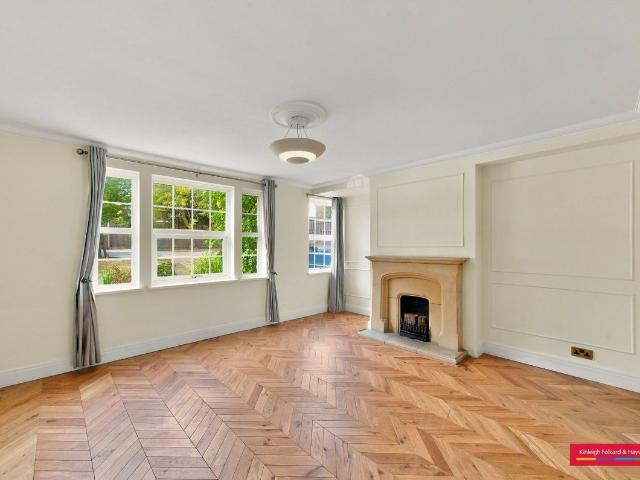 House for rent in London Borough of Barnet, Greater London