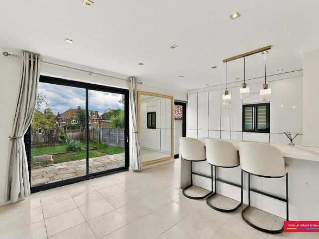 House for rent in London Borough of Barnet, Greater London