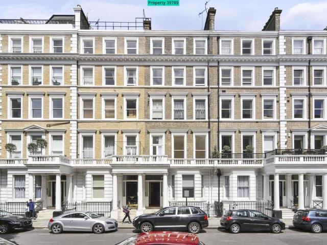 Apartment for rent in South Kensington, Greater London