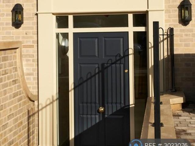 Apartment for rent in Lakenham, East Bank
