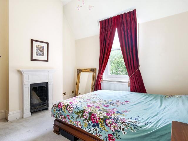 Apartment for rent in Loughborough Junction, Greater London