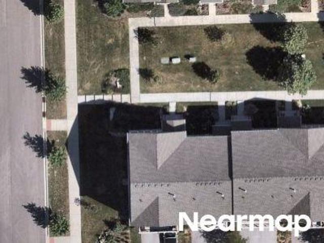 House for sale in South Elgin, Illinois