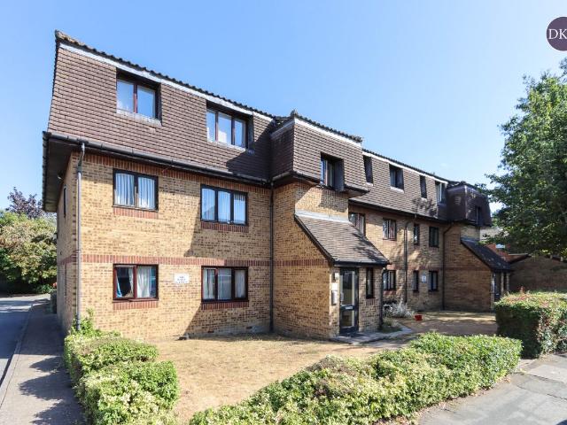Studio for rent in North Watford