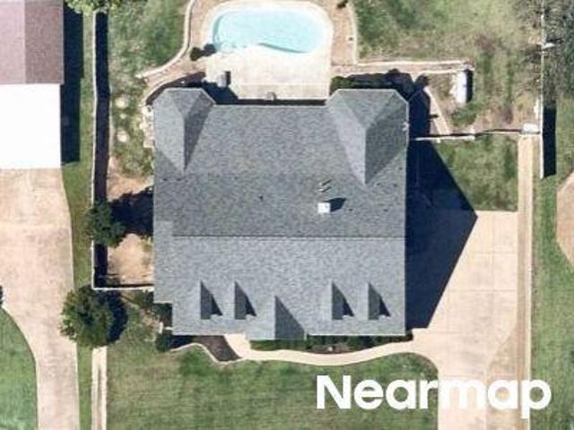 House for sale in Burleson, Tarrant County