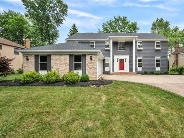 House for sale in Westlake