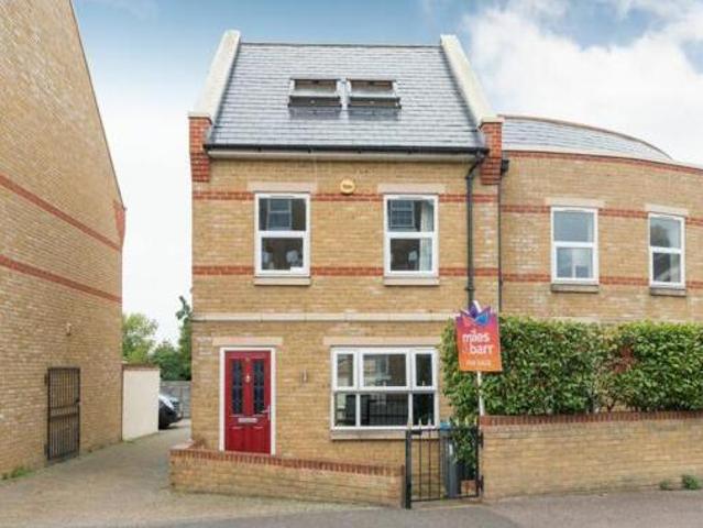 House for sale in Chilton, Acol