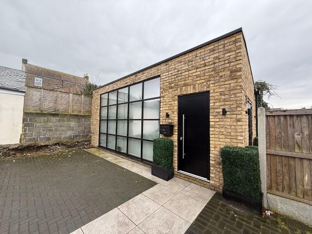 House for rent in Chilton, Acol