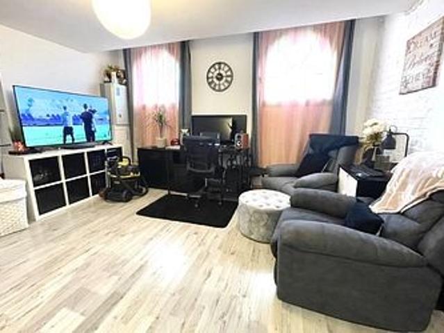 Apartment for rent in Chilton, Acol