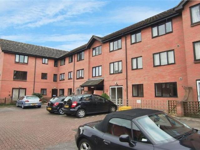 Apartment for rent in Wotton, Gloucester