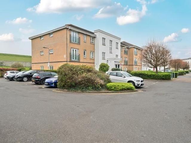 Apartment for rent in Colnbrook, Slough
