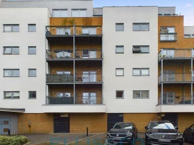 House for sale in Brook Street, Bourne Vale