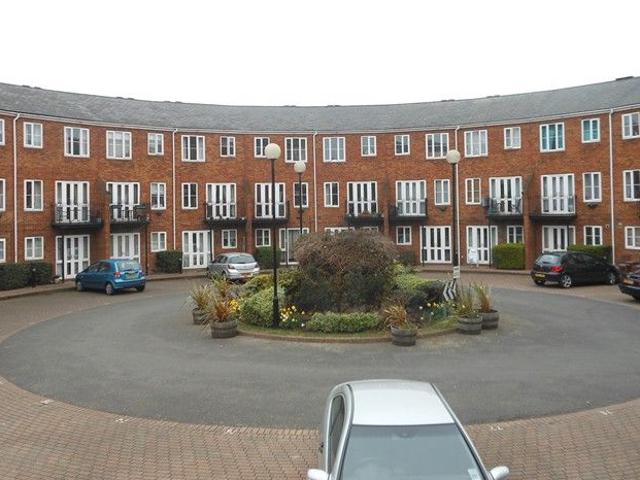 Apartment for rent in Cauldwell, Bedford