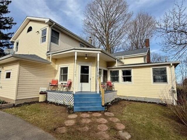 House for sale in Groton