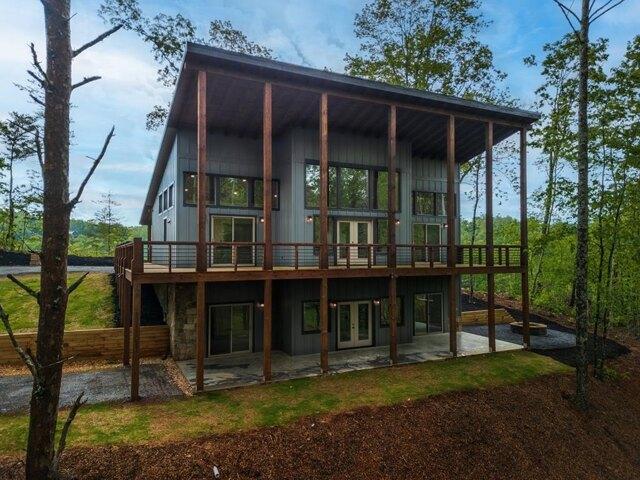 House for sale in Blue Ridge