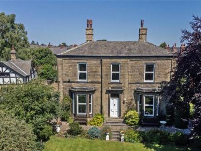 House for sale in Ossett, West Yorkshire