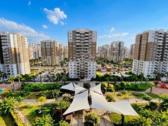 İzmir içerisinde satılık mülk