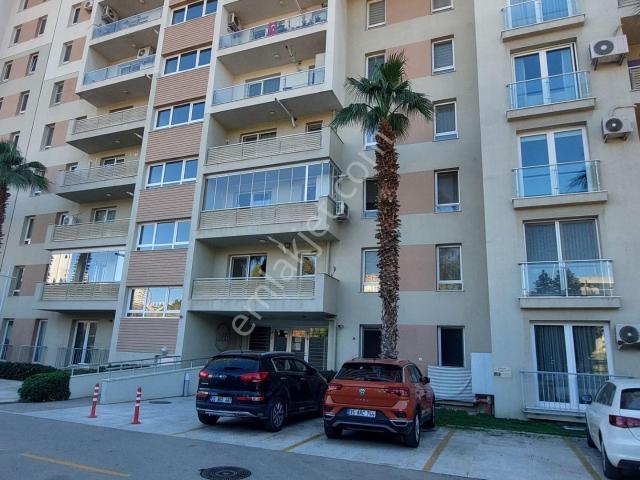 İzmir içerisinde kiralık mülk