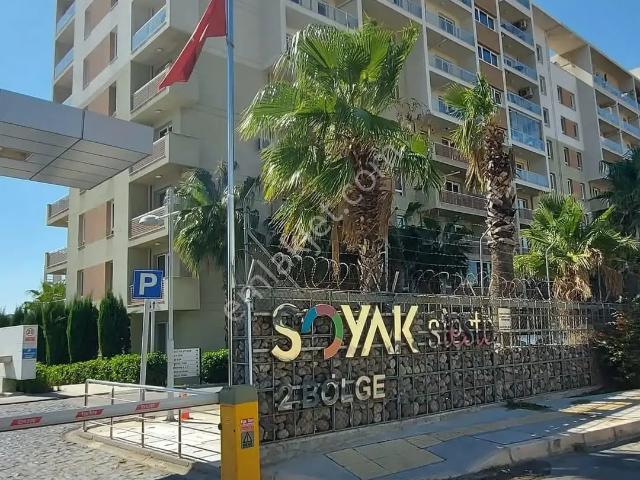 İzmir içerisinde kiralık mülk