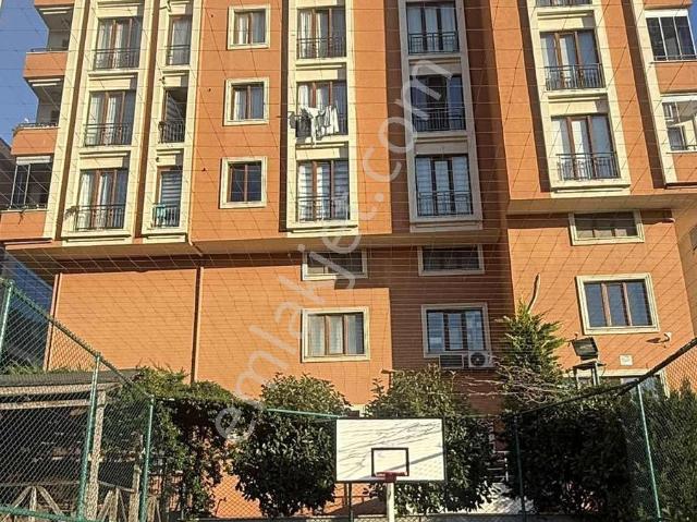 Ümraniye, İstanbul içerisinde satılık mülk
