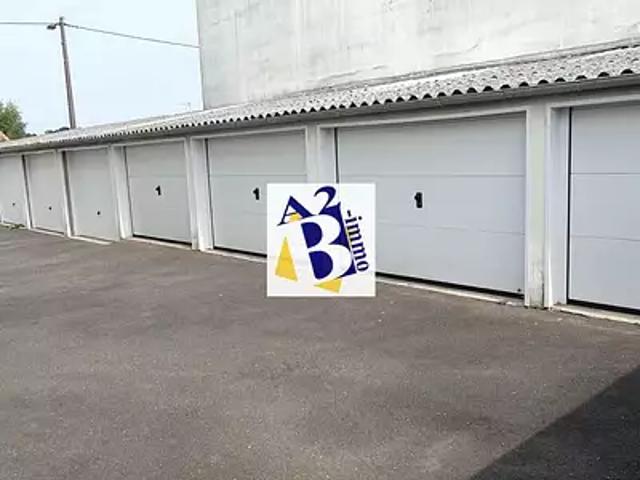 Garage location à Le Verger du Parc, Soyaux