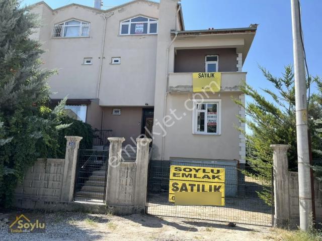 Pınarbaşı, Karapınar içerisinde satılık Villa