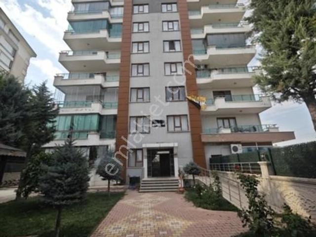 Aymanas Mahallesi, Meram içerisinde kiralık mülk