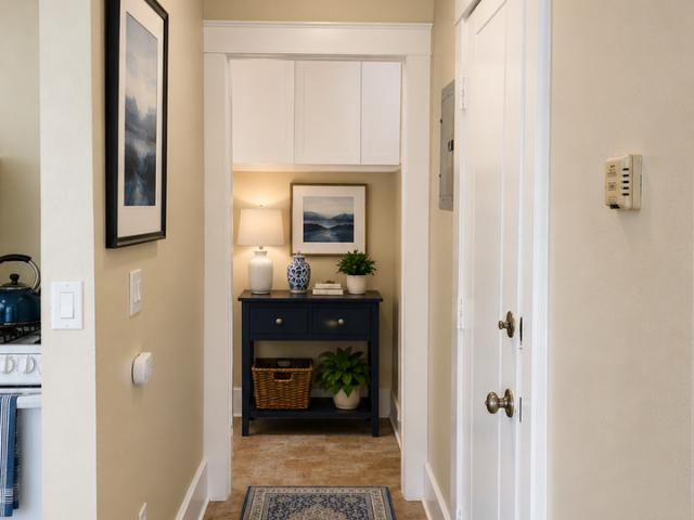 Apartment for rent in Canoga Park, California