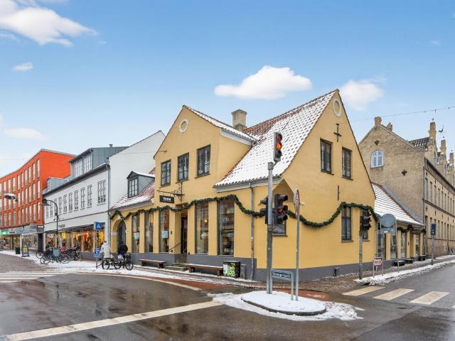 Erhvervsejendom til leje i Roskilde