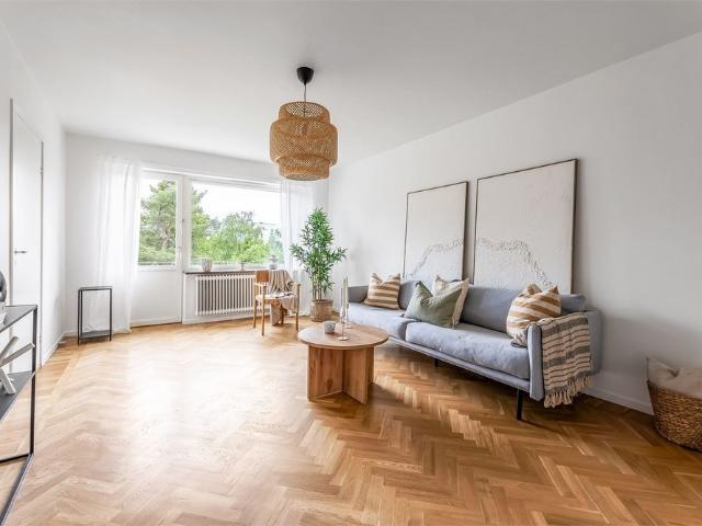 Lägenhet hyra i Botkyrka, Stockholm