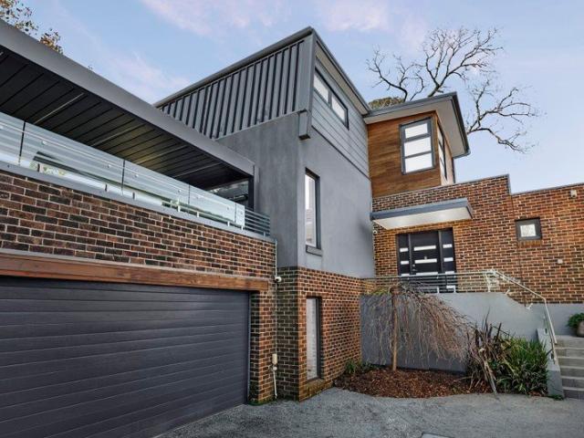 Townhouse for sale in Camerons Creek, Victoria