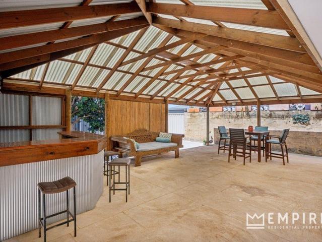 House for sale in Lake Coogee, City of Cockburn