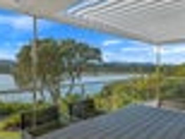 House for sale in Whangaparaoa