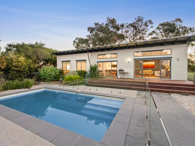 House for sale in Avenel