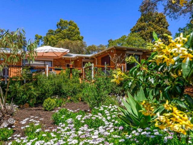 House for sale in Kalamunda, City Of Kalamunda