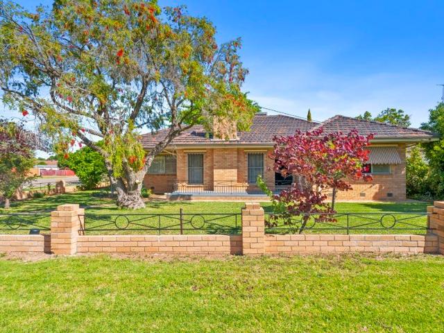 House for sale in Finley, Berrigan Shire Council