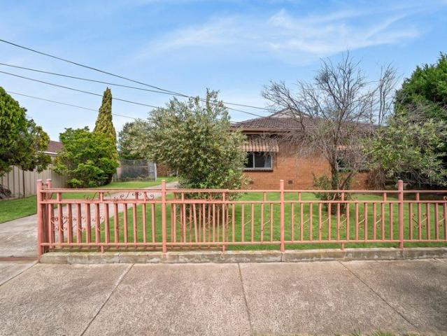 House for sale in Hoppers Crossing, Melbourne
