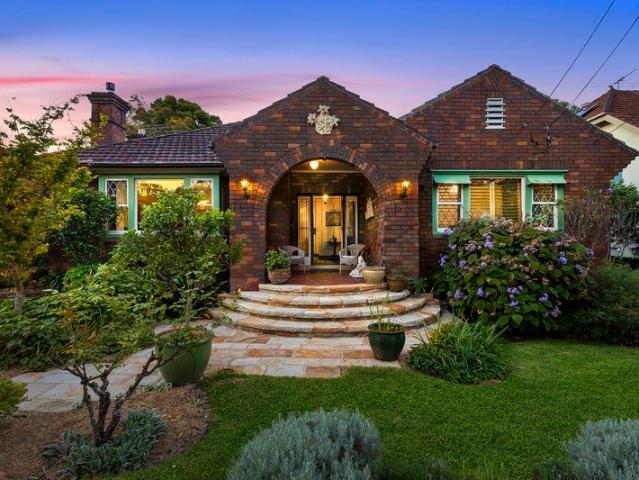 House for sale in Upper North Shore, Sydney