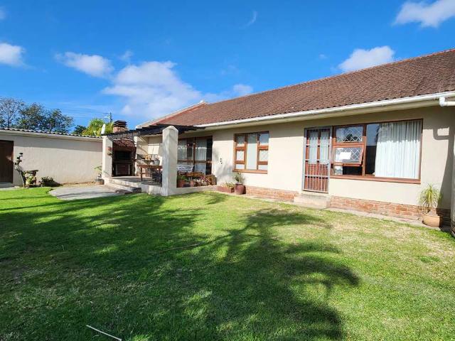 House for sale in East London, Eastern Cape