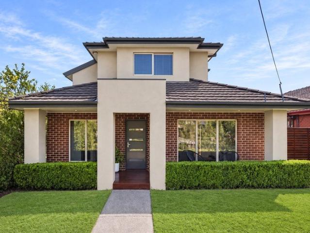 Townhouse for sale in Reservoir, Melbourne