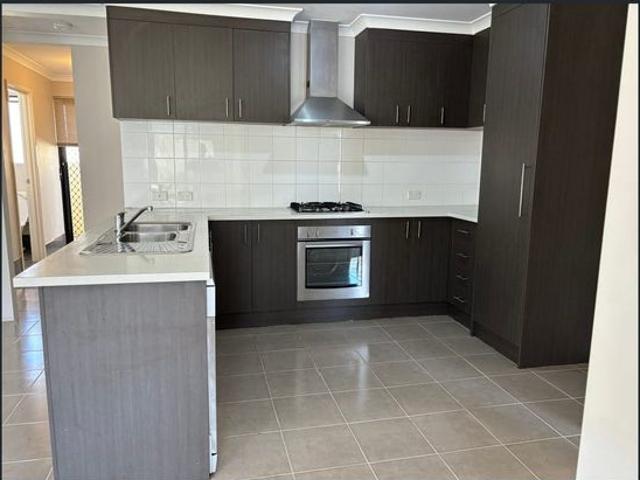 House for rent in Orelia, Western Australia