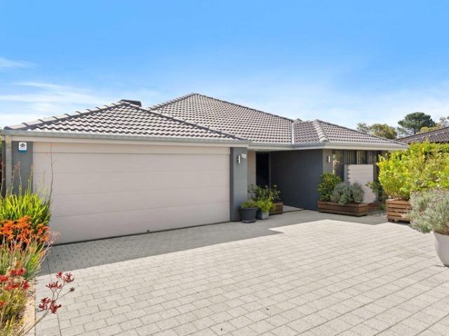 House for sale in Morley, City of Bayswater