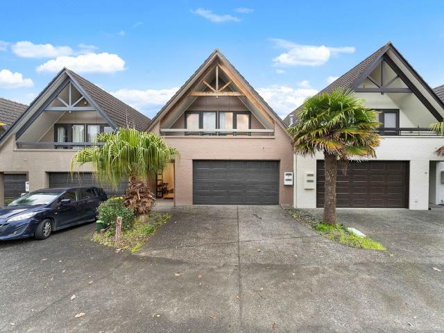 House for rent in Howick, Oroua County