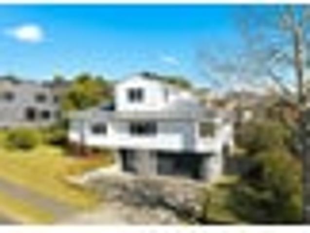 House for sale in Paremoremo, Oroua County