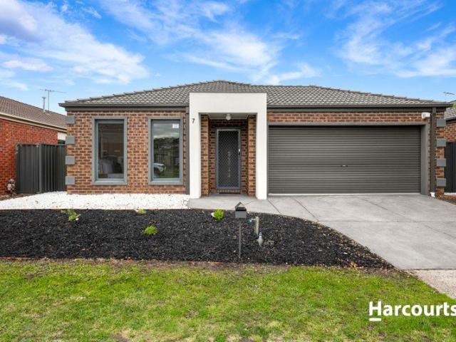 House for sale in Orchard Valley Estate, Melbourne