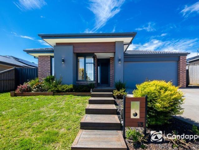 House for sale in Waterford Rise, Warragul