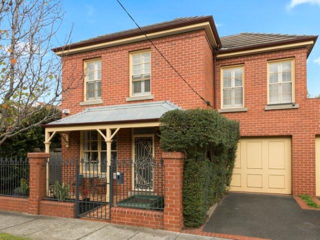Townhouse for sale in Camerons Creek, Victoria