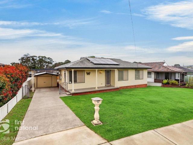 House for sale in Edgeworth, Newcastle-Maitland