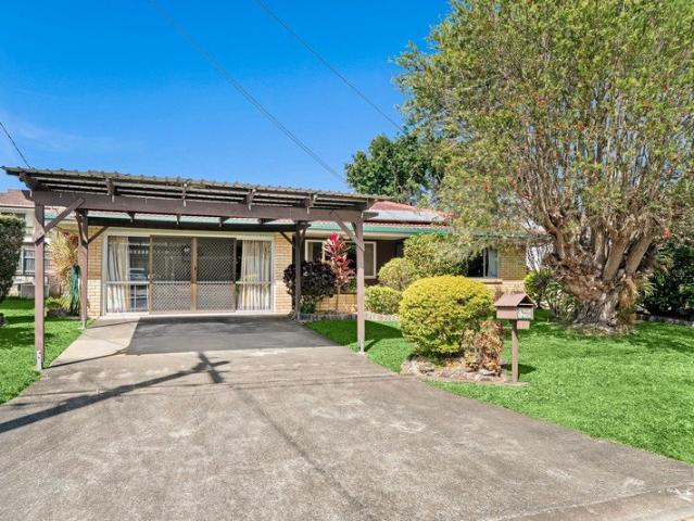House for sale in MacGregor, Greater Brisbane