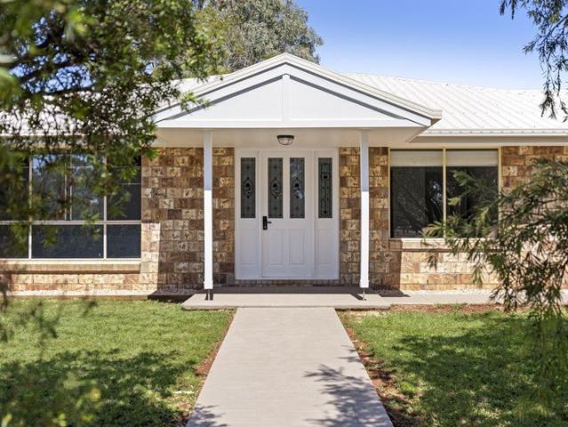 House for sale in Cabarlah, Queensland