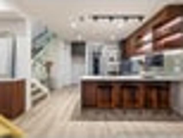 Townhouse for sale in Milldale, Rodney